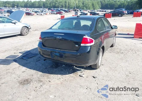 2008 Ford Focus Se/Ses из США, поврежденный, VIN 1FAHP33N08W198553